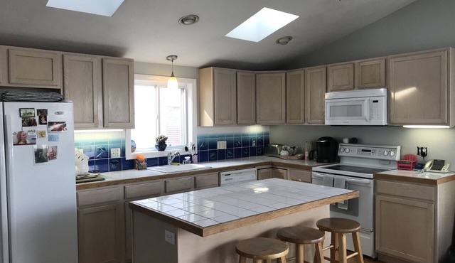 Auntie M’s cottage. Located in Ocean Bluffs MA. Perfect for a family vacation.
