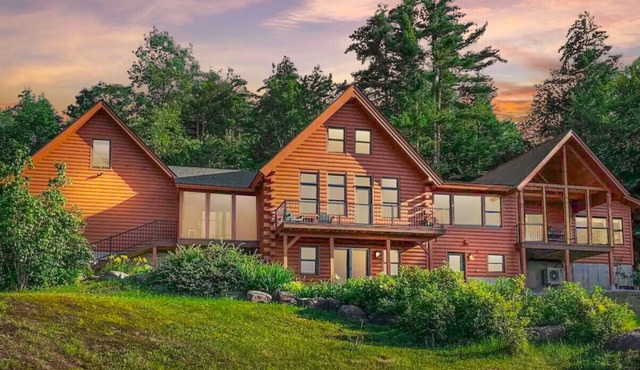 [B] Peak View Cabin | Views | Spacious | 23 Acres