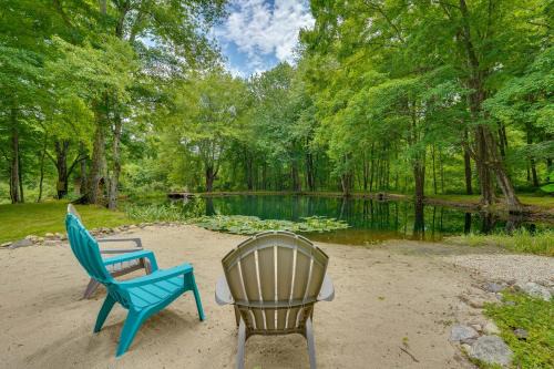 Barn House w/Private Pond & Dock in Southbury!
