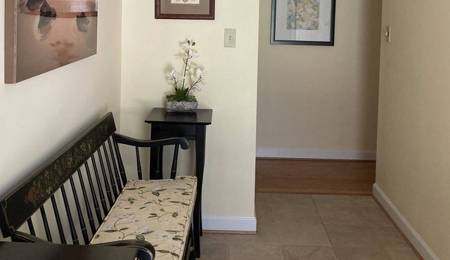 Be at home! Ideal for couples or a small family, close to many activities.
