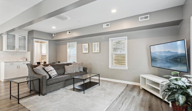 Beach Bliss in Hampton – Minutes to the Shore! in Hampton