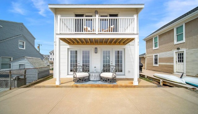 Beautiful 3-bedroom cottage with AC in welcoming Old Saybrook