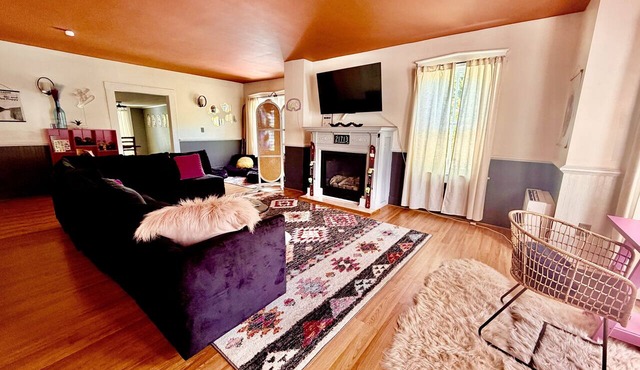 Beautiful 3-bedroom house with AC in charming Bridgewater