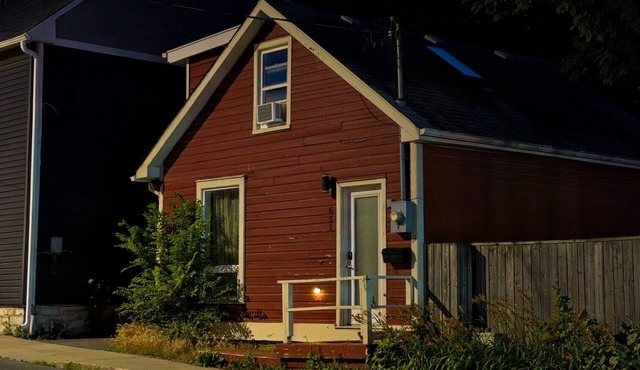 Beautiful house right by Portsmouth Olympic Harbour.