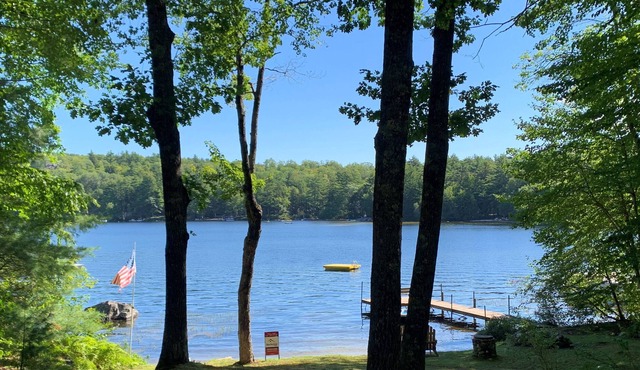 Beautiful, lakefront home for all seasons