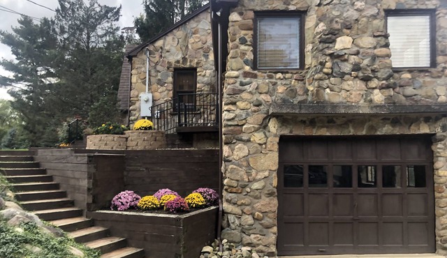 Beautiful Last minute house to rent for solar eclipse weekend