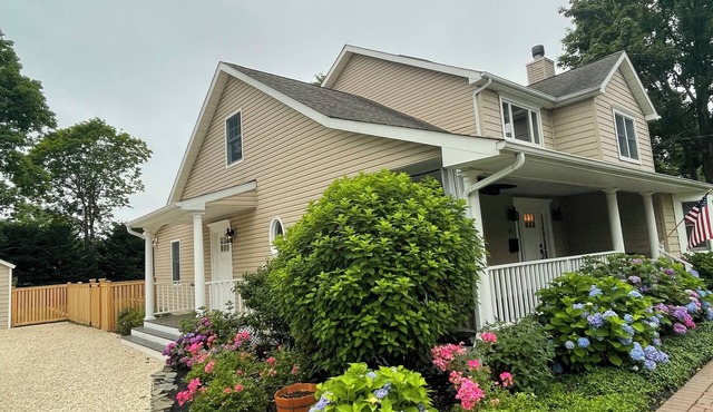Bellport Village Modern Cottage with Pool