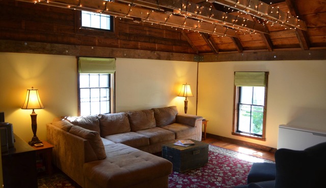 Bowdoin College - Historic Brunswick - Gateway to Midcoast Maine