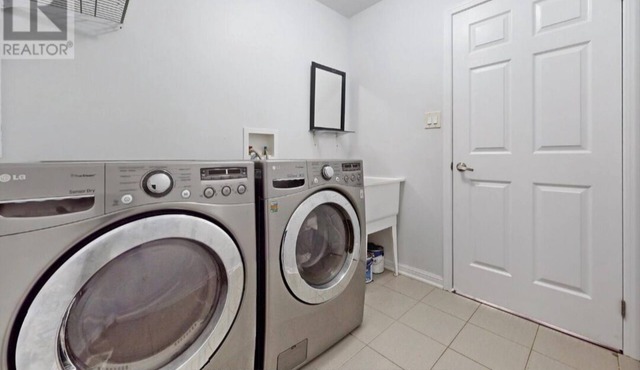 Brand new 3 bedrooms at Harmony road