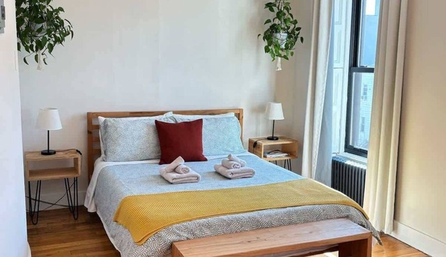 Brooklyn sun kissed studio apartment!