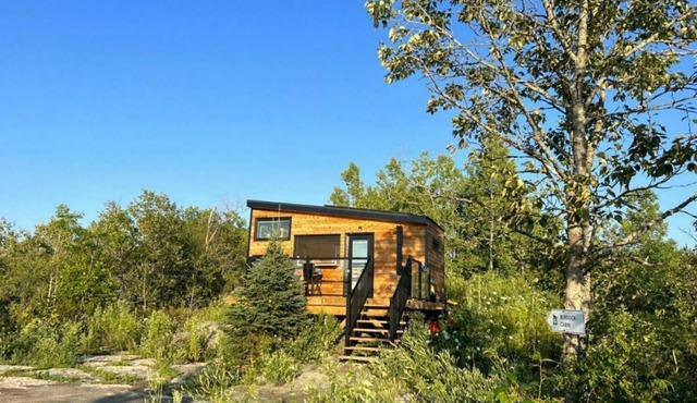 Burdock Cabin | Unique Lakefront Cabin