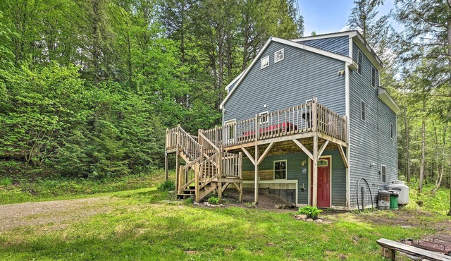 Cabin in the Untouched Woods - 3 Miles to Ski