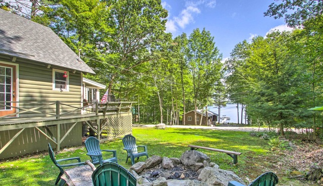 Casco Cabin on Thompson Lake w/ Fire Pit & Deck