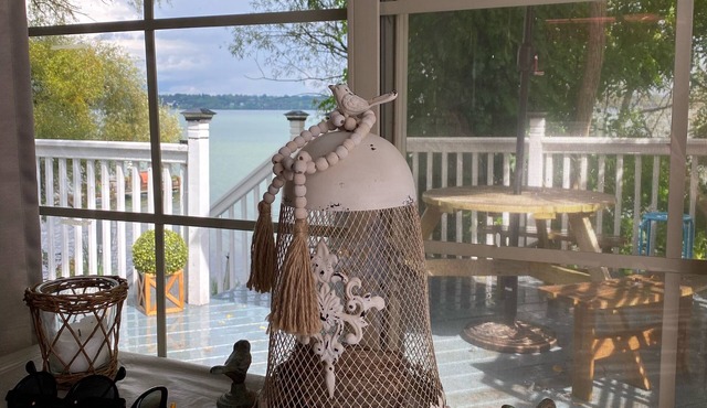 Cayuga Lake Charming Vintage Cottage on the Water with Private Dock