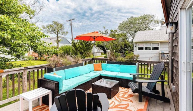 Cayuga Street Sunshine Retreat