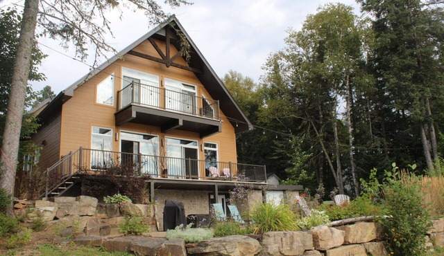 Chalet du Lac Rose - Bord de l'eau & Spa in Mandeville