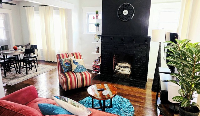 Charm near Cleve Clinic/CWRU/UH - Larchmere Blvd w/Porch