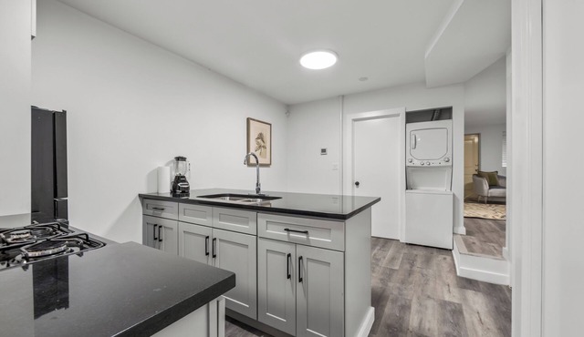 Charming 2-bedroom house in Brooklyn