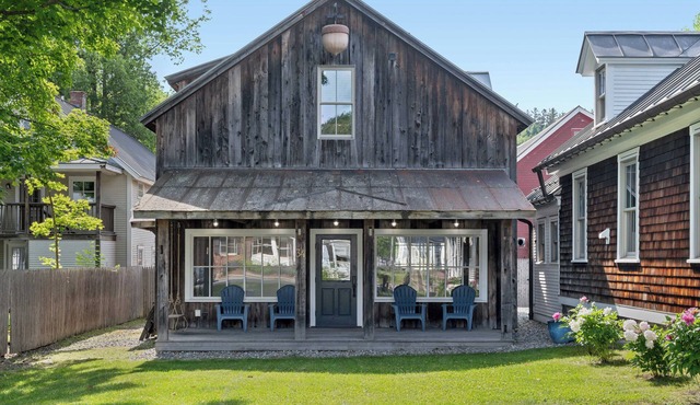 Charming Acorn House in Historic Downtown Stowe, perfect for a cozy getaway.