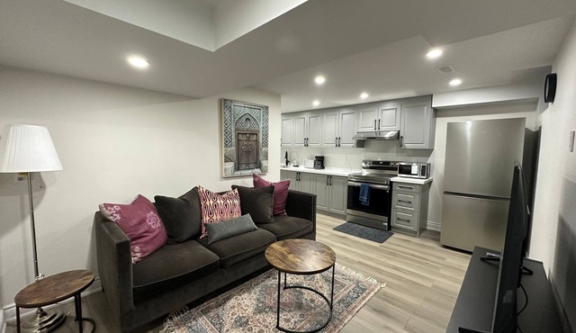Charming Basement Apartment with Free Parking