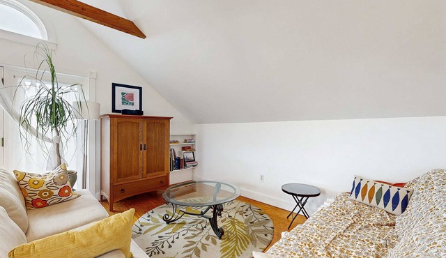 Charming Cottage Close To The Beach
