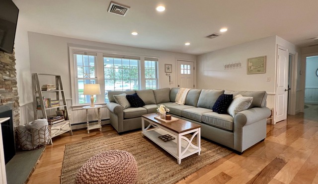 Charming House Close to Downtown-Pier-Beach