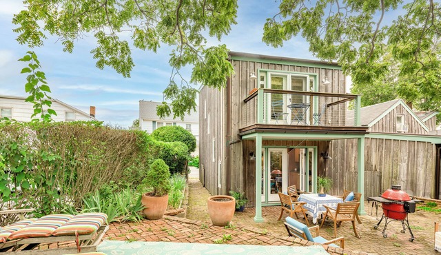 Charming Sag Harbor Apartment. Two blocks from Main and Bay Streets.