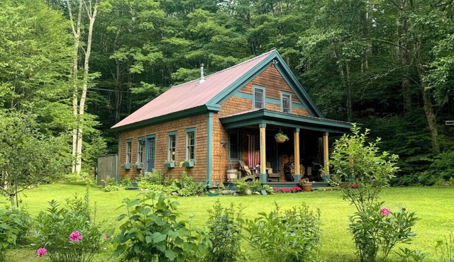 Charming Stowe Cabin w/Hot Tub, Trails, Streams