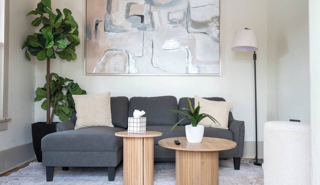 Charming Two Bedroom Fully Furnished Unit in the Historic Corn Hill District