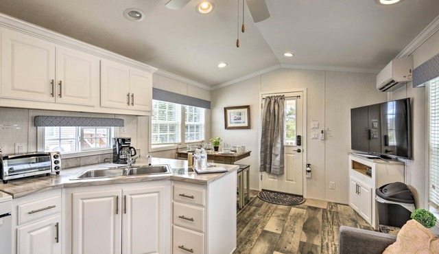 Clydesdale Estonian Retreat · Poconos Haven