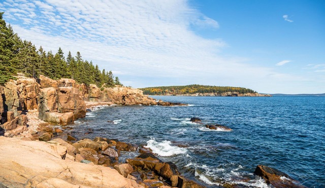 Coastal New England Gem | All-New Kitchen & Finishes | Short Walk to Harbor