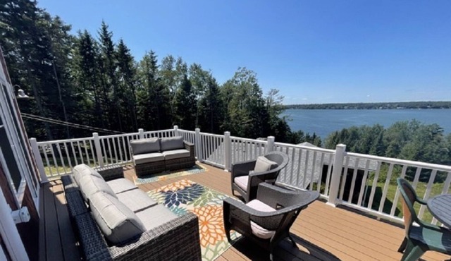 Combo unit, new house and updated cottage on same property ~ in Harpswell