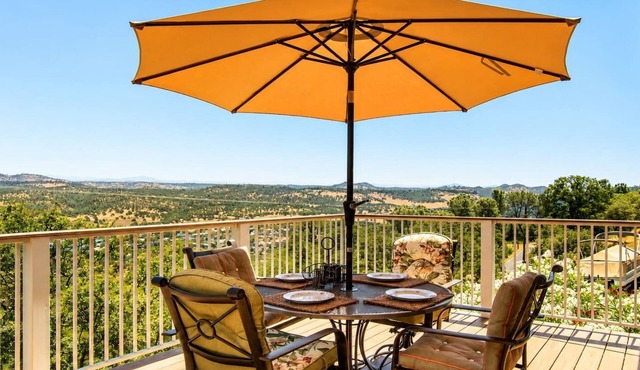 Copperopolis Home - Near Lake Tulloch & Mtn Views in Copperopolis