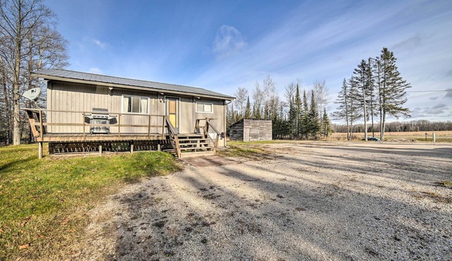 Cornell Home w/Fire Pit & Hunting Access! in Cornell