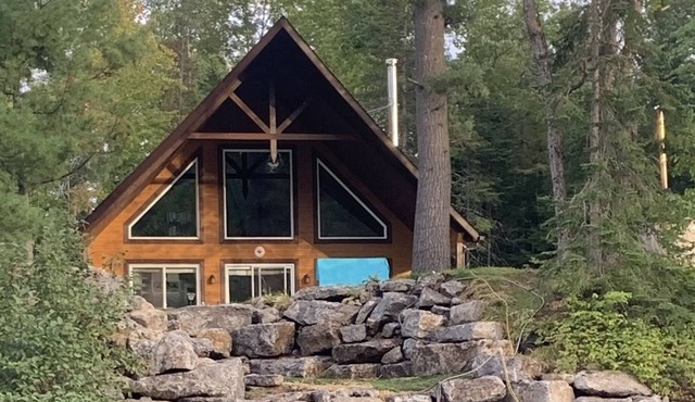 Coulonge RiverRose Water Front Chalet CITQ#313412