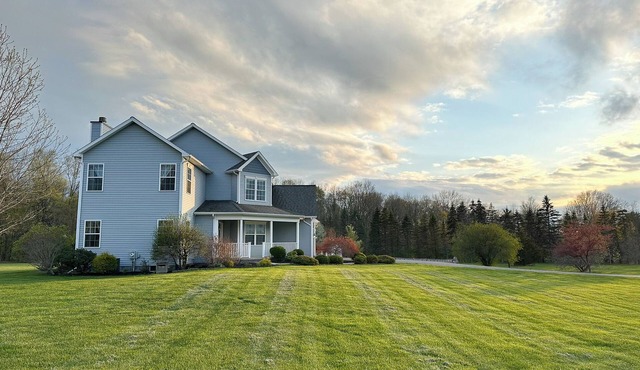 Country Echoes of the Finger Lakes