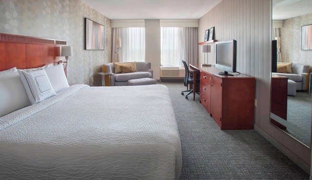 Courtyard by Marriott Wilmington Downtown
