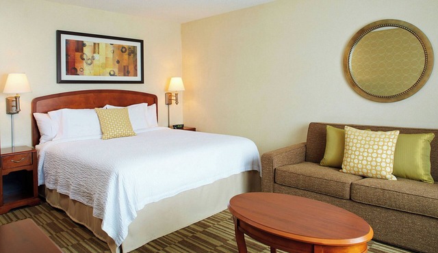 Courtyard by Marriott Woburn/Boston North