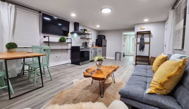 Cozy 1BR Retreat Near Revere Beach & Boston