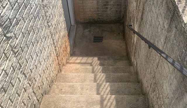 Cozy 2-basement bedroom and 1 bath with exterior entrance in Lanham