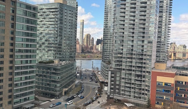 Cozy apartment with, East River Views & NYC Skyline! In a luxurious neighborhood