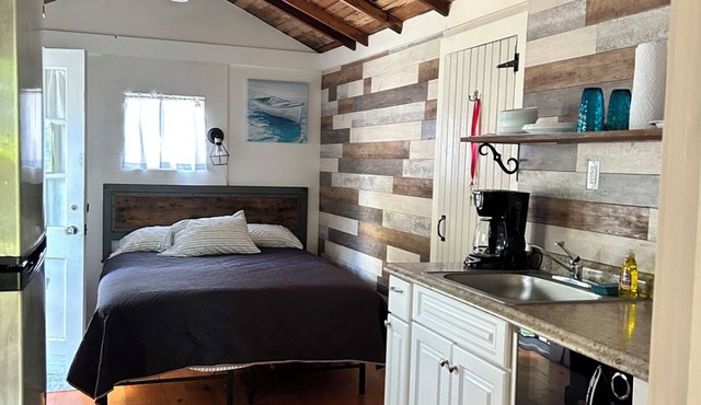 Cozy Cape Cod Retreat Pet-Friendly, Near Beaches, Golf & Family Fun-Cabin 18