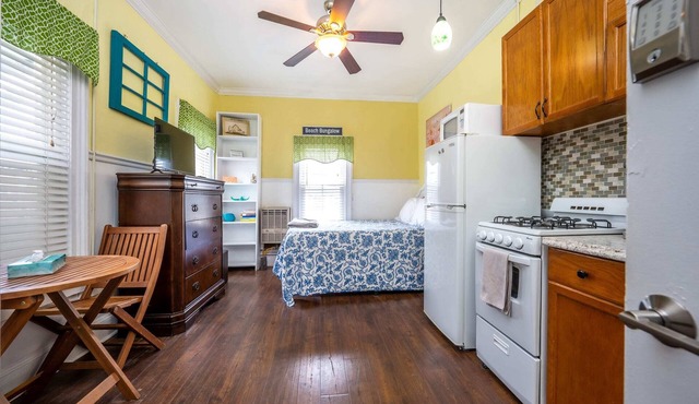Cozy Chic Apt 2 Blocks to Beach & Main Ave | Kitchenette | Near Asbury Boardwalk