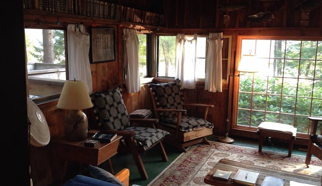 Cozy cottage on Golden Pond with amazing views