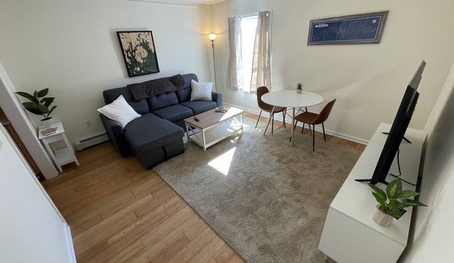 Cozy in-town Bar Harbor apt!