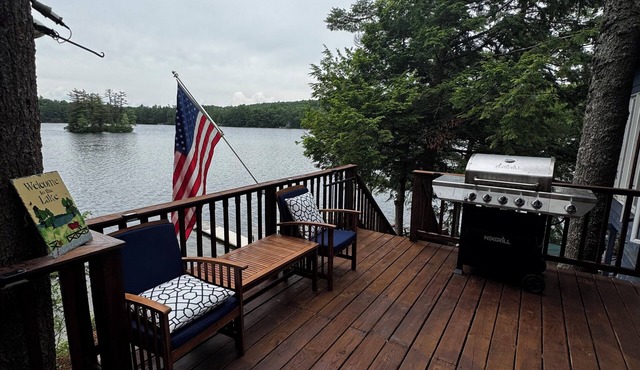 Cozy Maine Camp on Private Peninsula