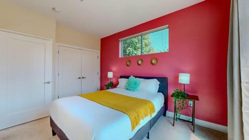 Cozy Modern Home Free Parking