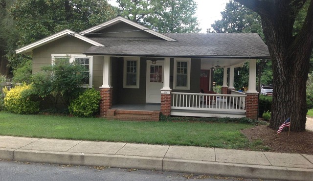 Craftsman Bungalow Apartment Near Naval Academy Stadium and Historic District
