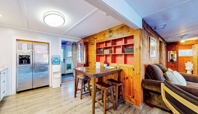 Dog-friendly lakefront oasis with scenic patio & firepit - near skiing & golf in Castleton