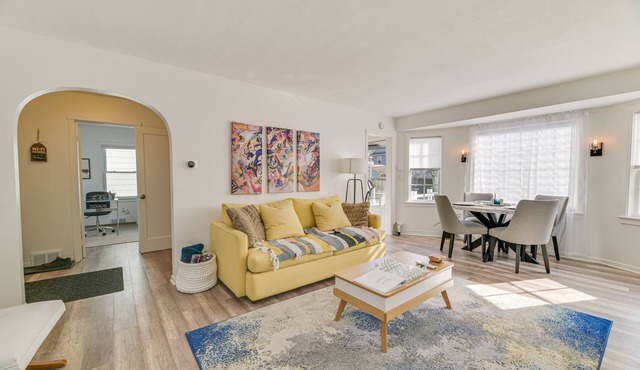 Dog-Friendly Rochester Home ~ 3 Mi to Downtown!